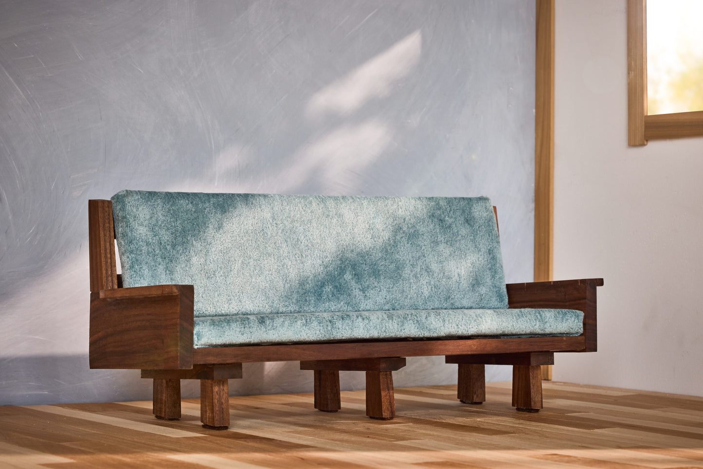 Kumamoto Sofa